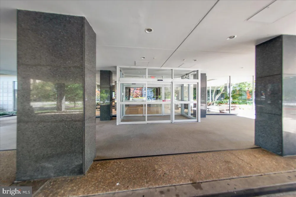 2475 VIRGINIA NW #220 Washington, DC 20037