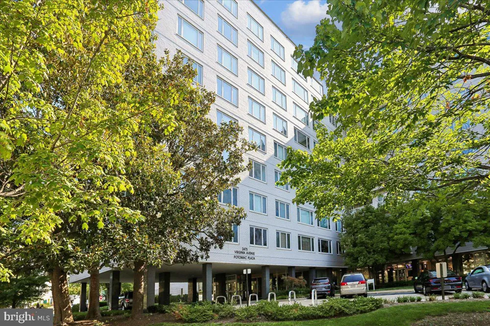 2475 VIRGINIA NW #220 Washington, DC 20037