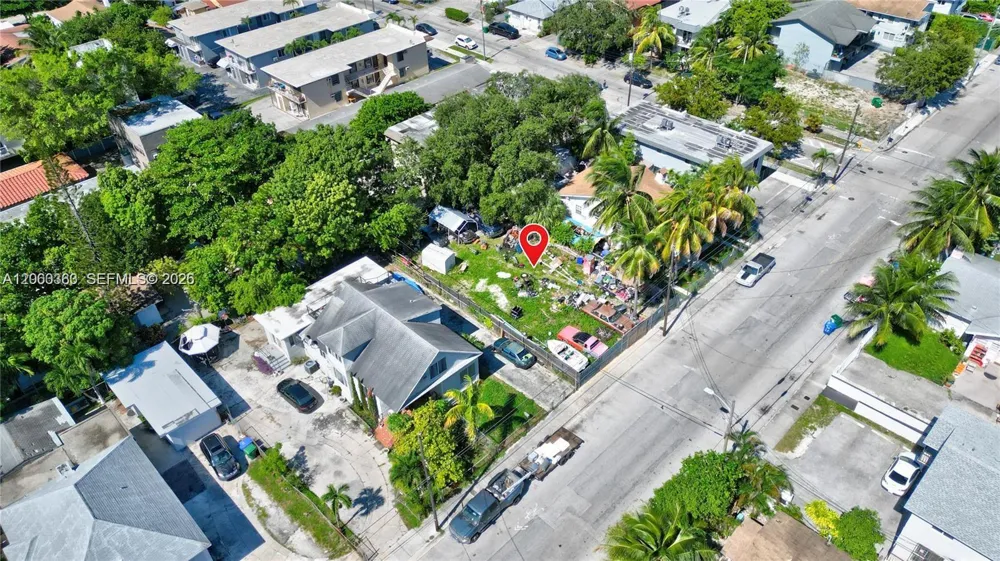 428 NW 10th Ave Miami, FL 33128