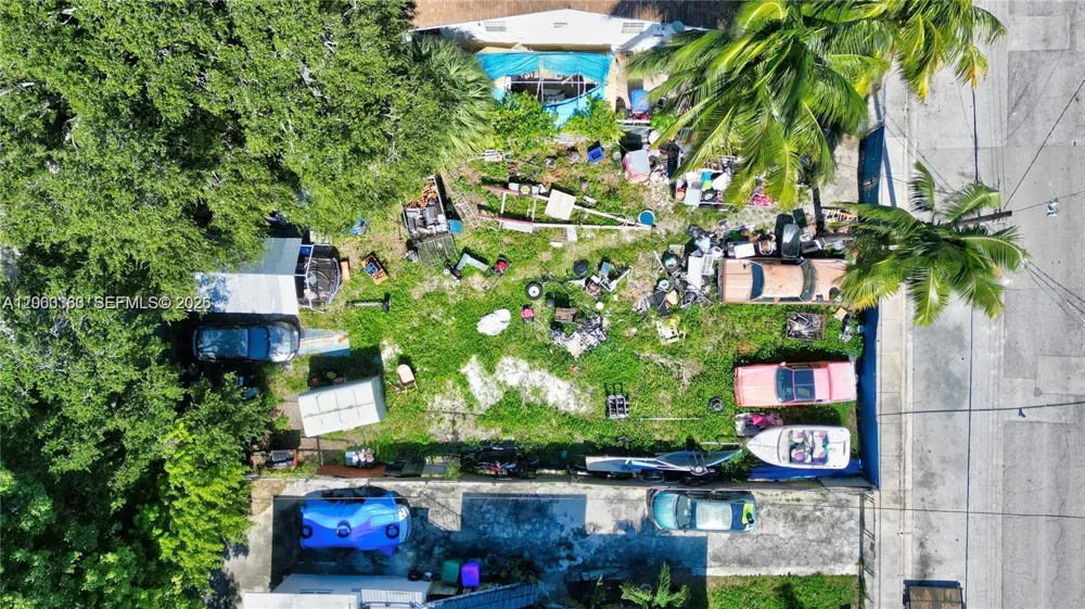 428 NW 10th Ave Miami, FL 33128