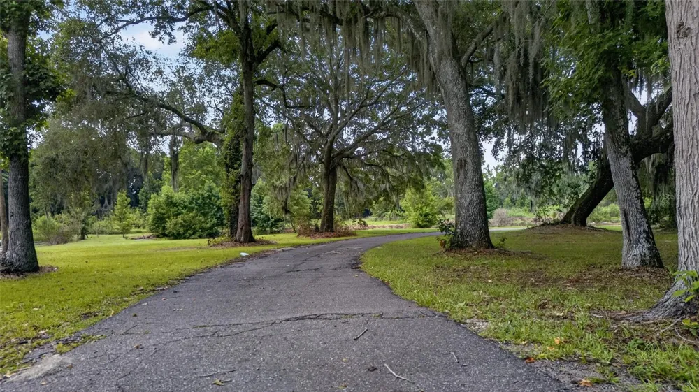 14820 COUNTY ROAD 48 Astatula, FL 34705