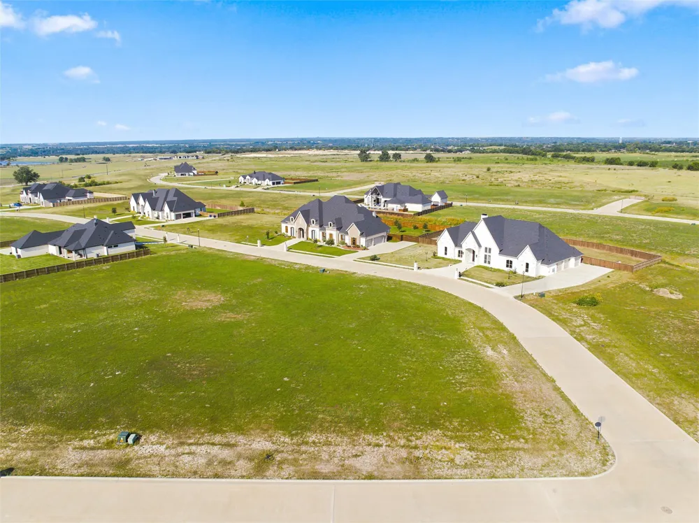 130 Iris Street Lorena, TX 76655