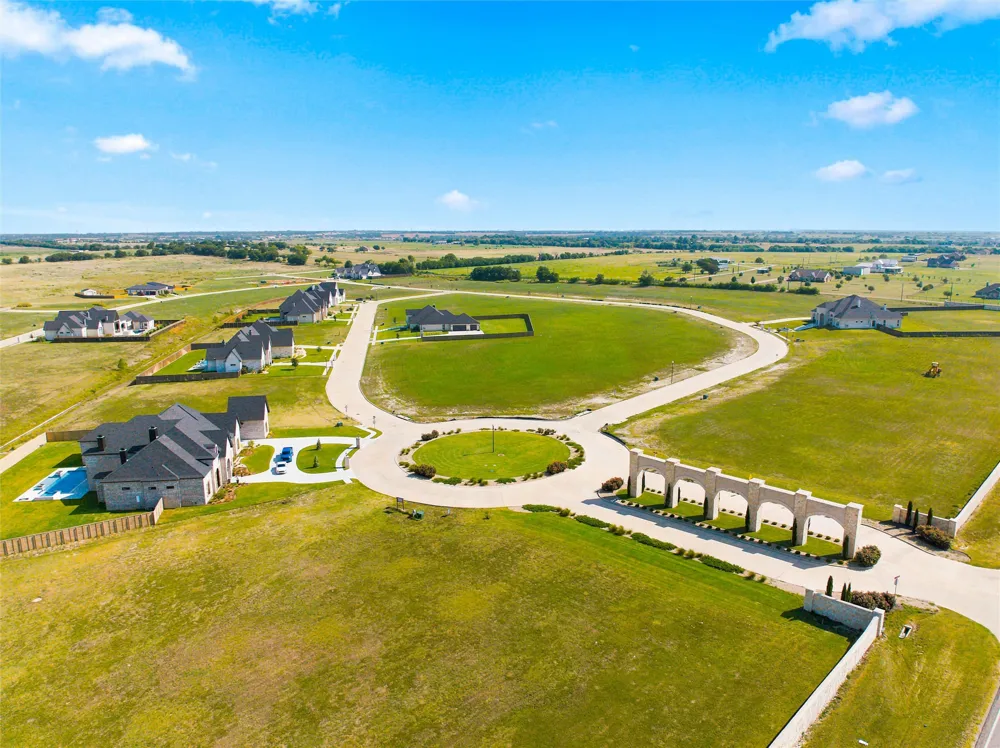 116 Yellow Rose Street Lorena, TX 76655
