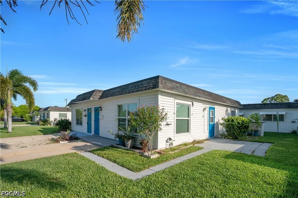 Hamlin Court Lehigh Acres, FL 33936