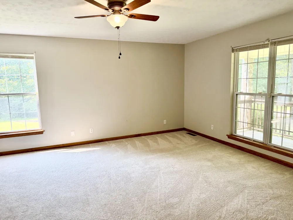 8770 Harrison Ferry Rd McMinnville, TN 37110