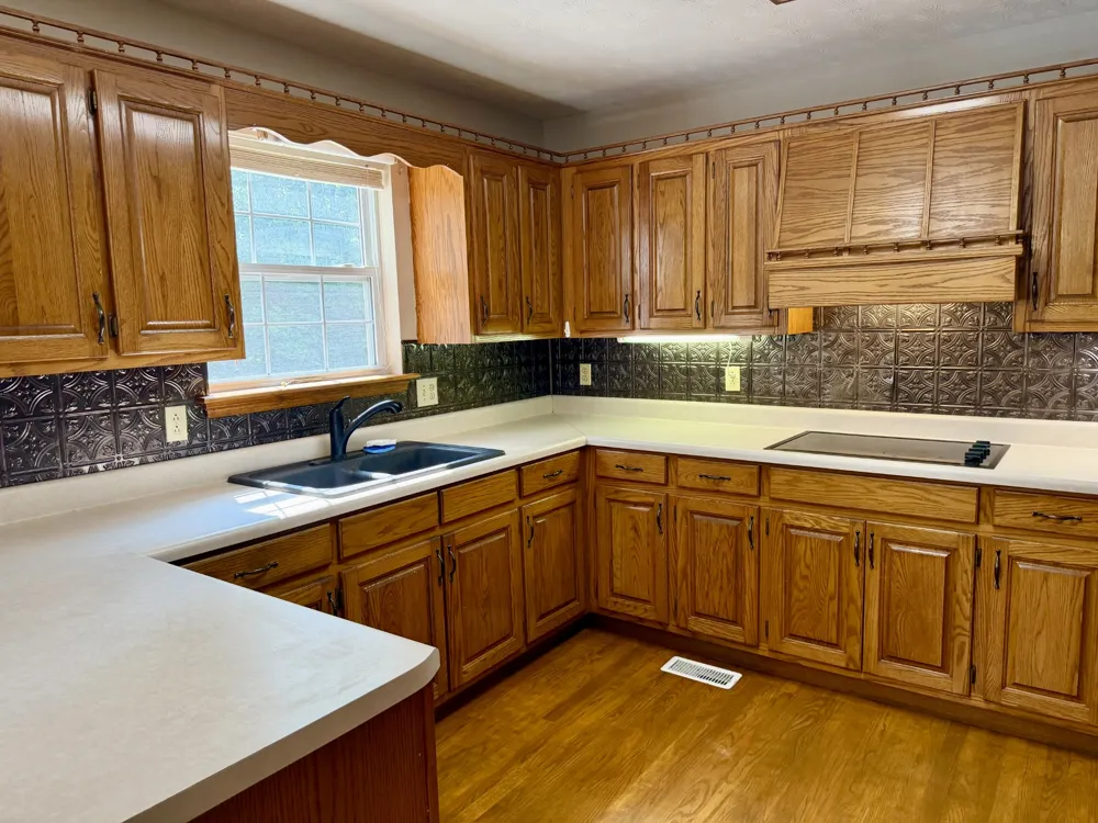 8770 Harrison Ferry Rd McMinnville, TN 37110