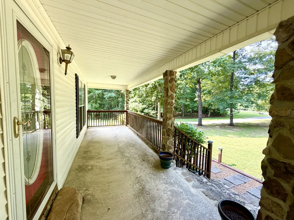 8770 Harrison Ferry Rd McMinnville, TN 37110