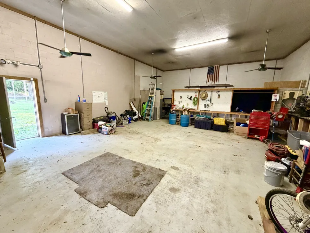 8770 Harrison Ferry Rd McMinnville, TN 37110