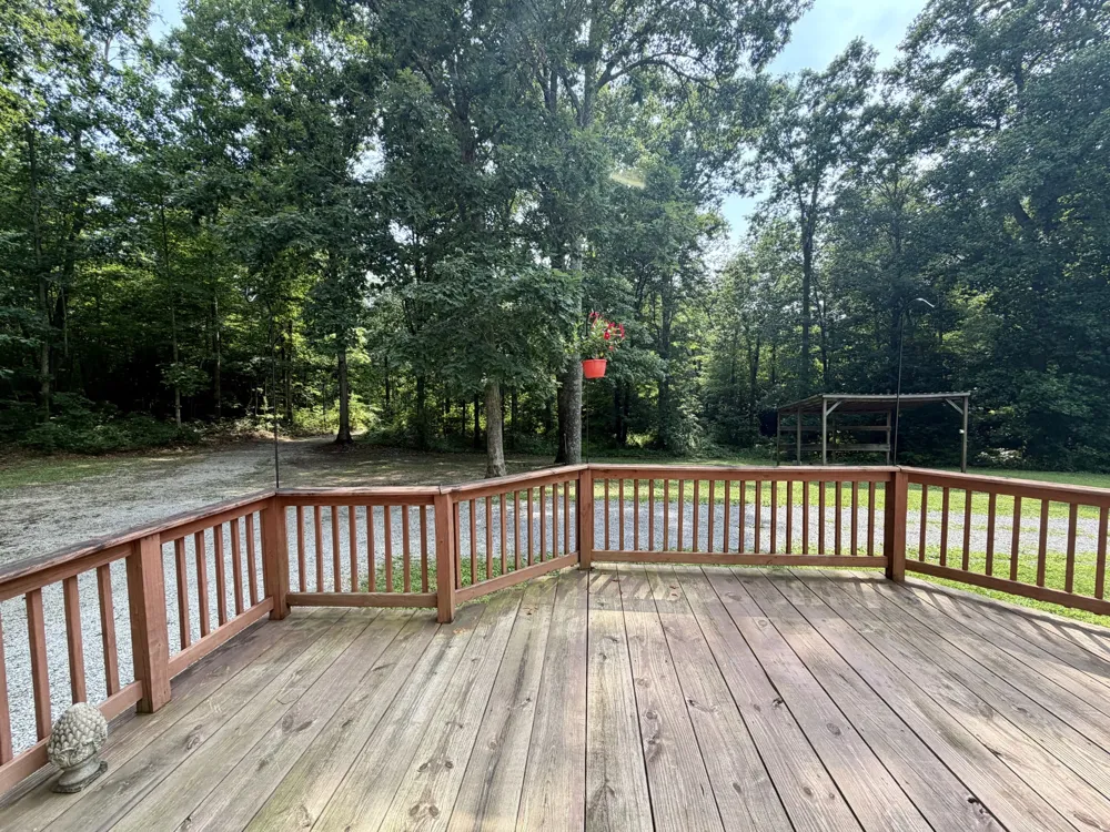 8770 Harrison Ferry Rd McMinnville, TN 37110