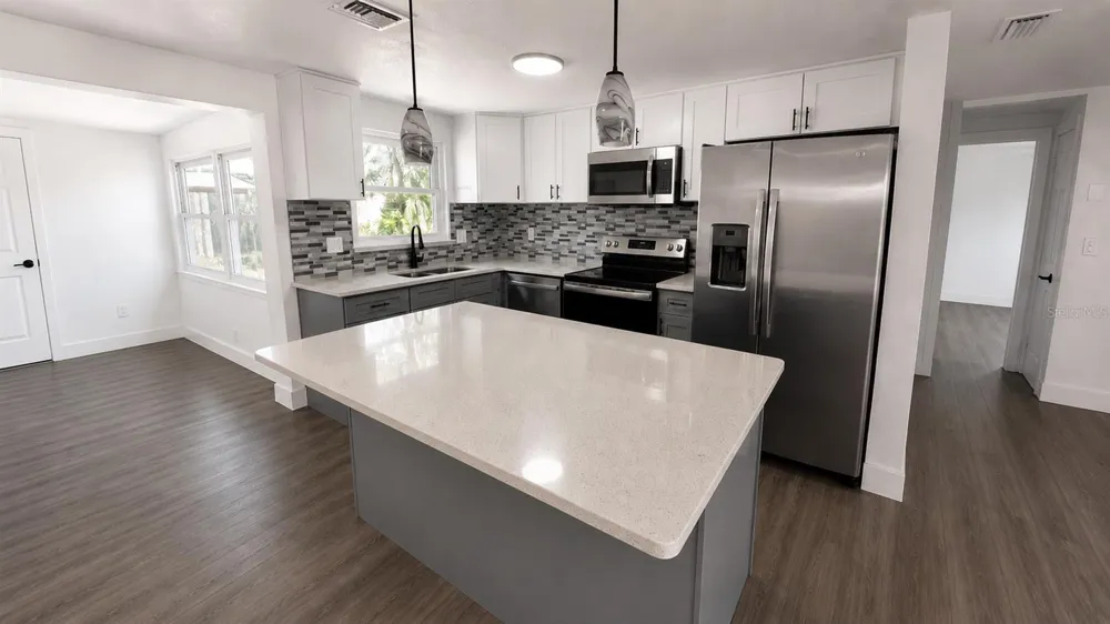 4803 GUARDIAN AVENUE Holiday, FL 34690