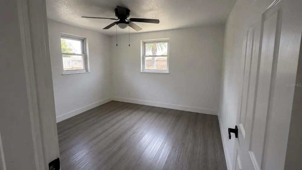 4803 GUARDIAN AVENUE Holiday, FL 34690