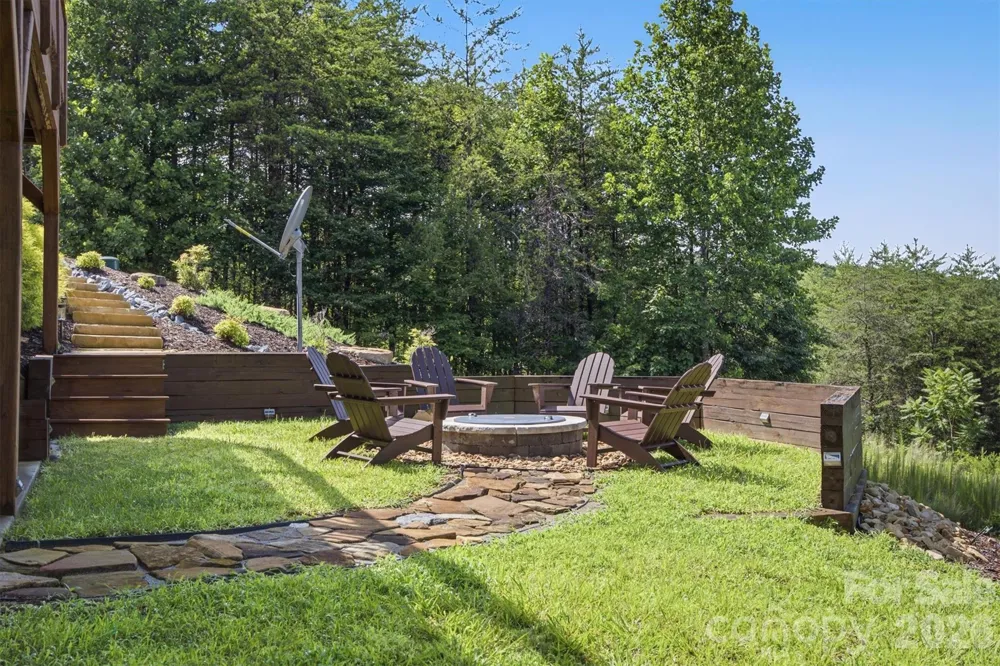 47 Pleasant Ridge Trail Nebo, NC 28761