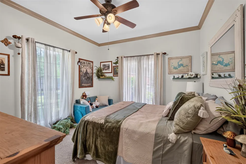 10021 Highway 1 Mooringsport, LA 71060