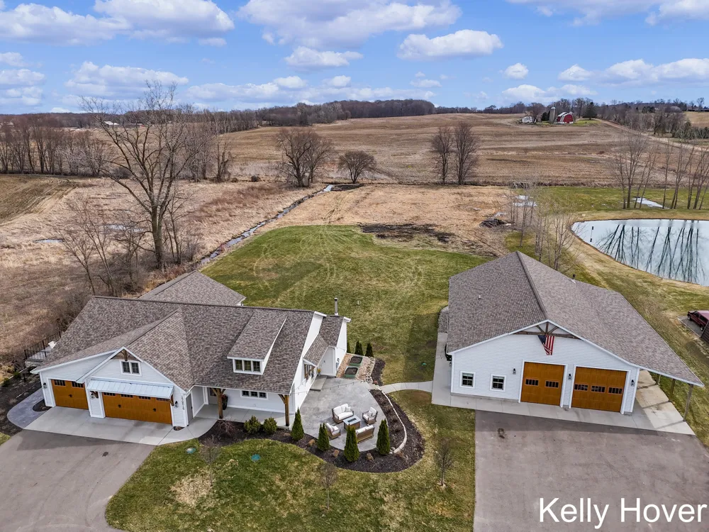 484 8th Avenue SW Byron Center, MI 49315