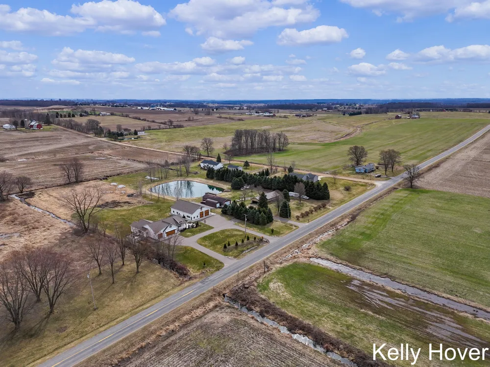 484 8th Avenue SW Byron Center, MI 49315