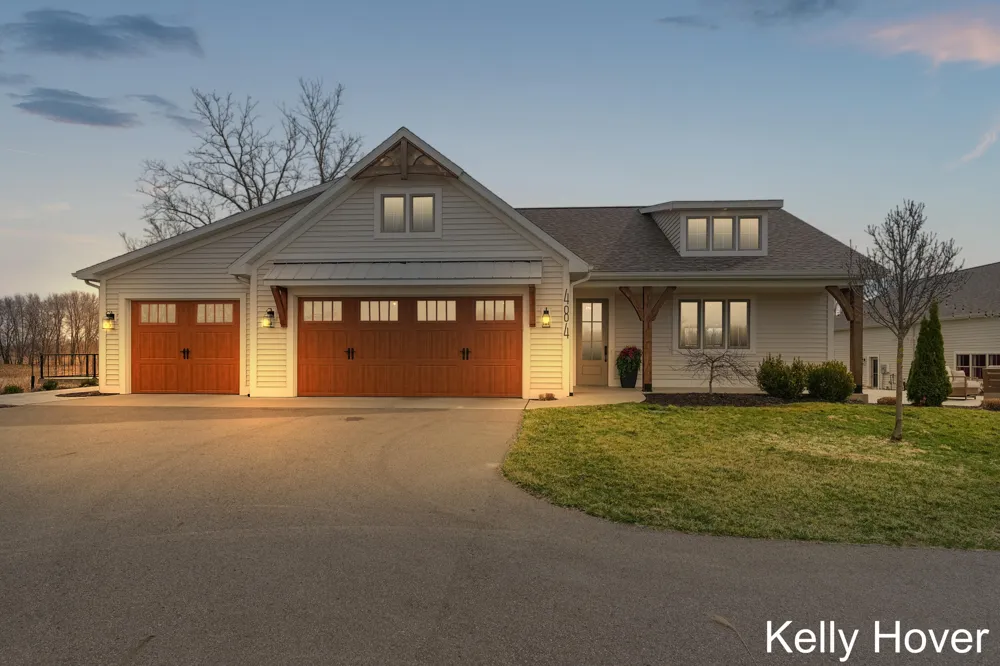 484 8th Avenue SW Byron Center, MI 49315
