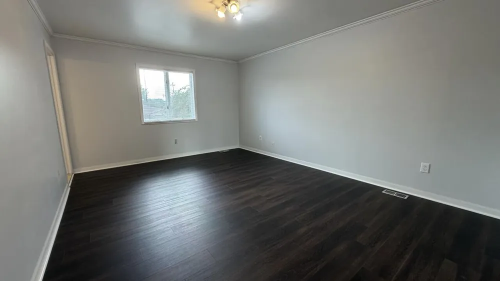 36868 Melbourne Drive Sterling Heights, MI 48312
