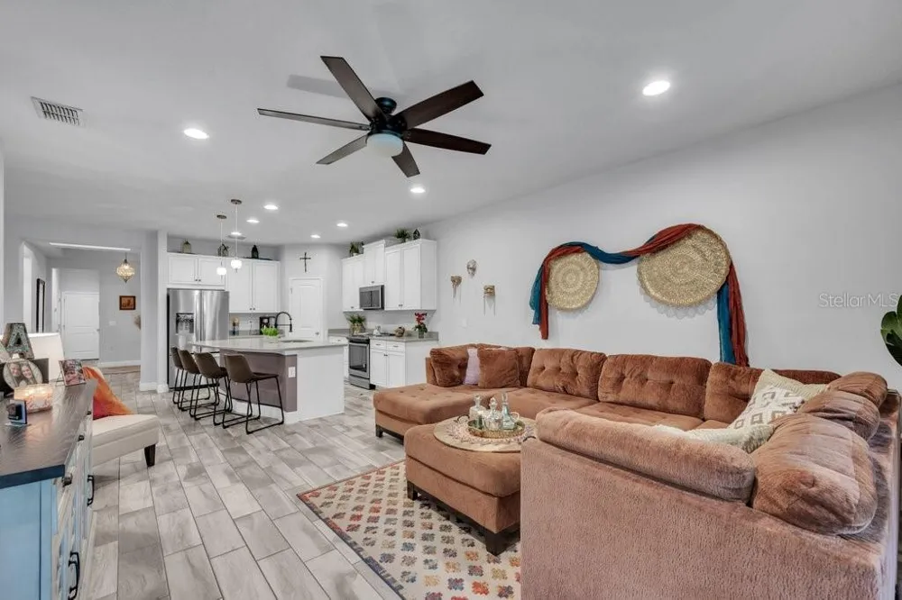 11505 CAMBIUM CROWN DRIVE Riverview, FL 33569