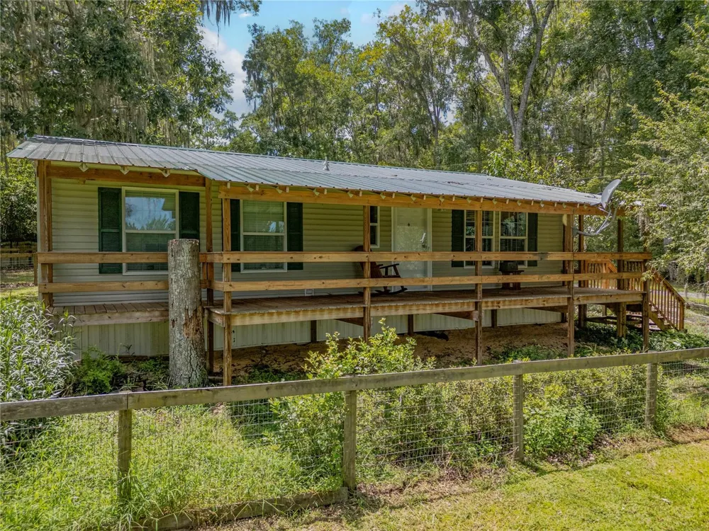 18251 NW 141ST AVENUE Williston, FL 32696