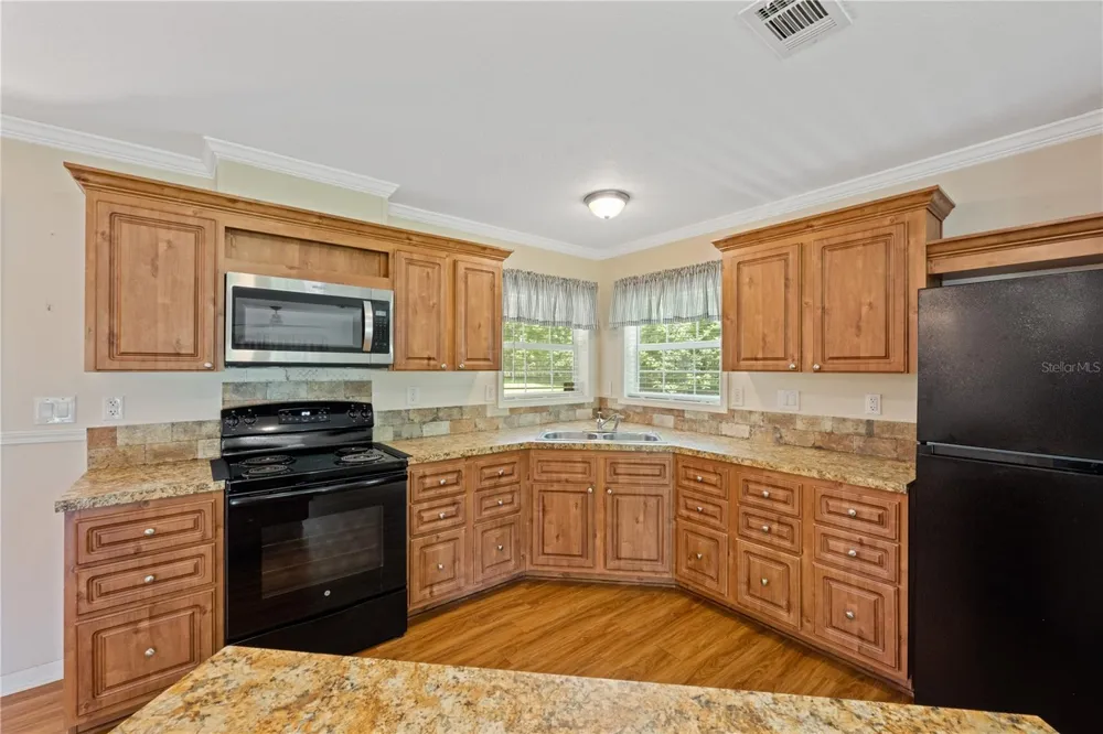 18251 NW 141ST AVENUE Williston, FL 32696