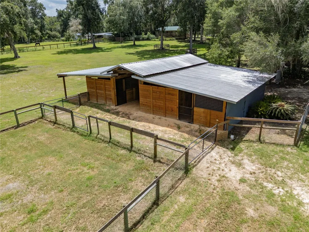 18251 NW 141ST AVENUE Williston, FL 32696