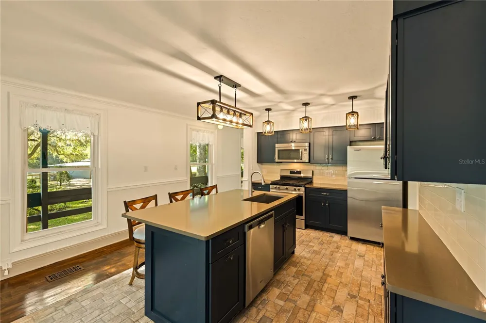 18251 NW 141ST AVENUE Williston, FL 32696