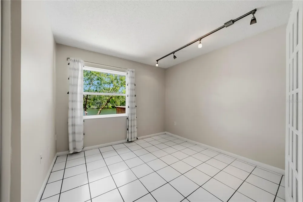 906 CARLTON ROAD Tarpon Springs, FL 34689
