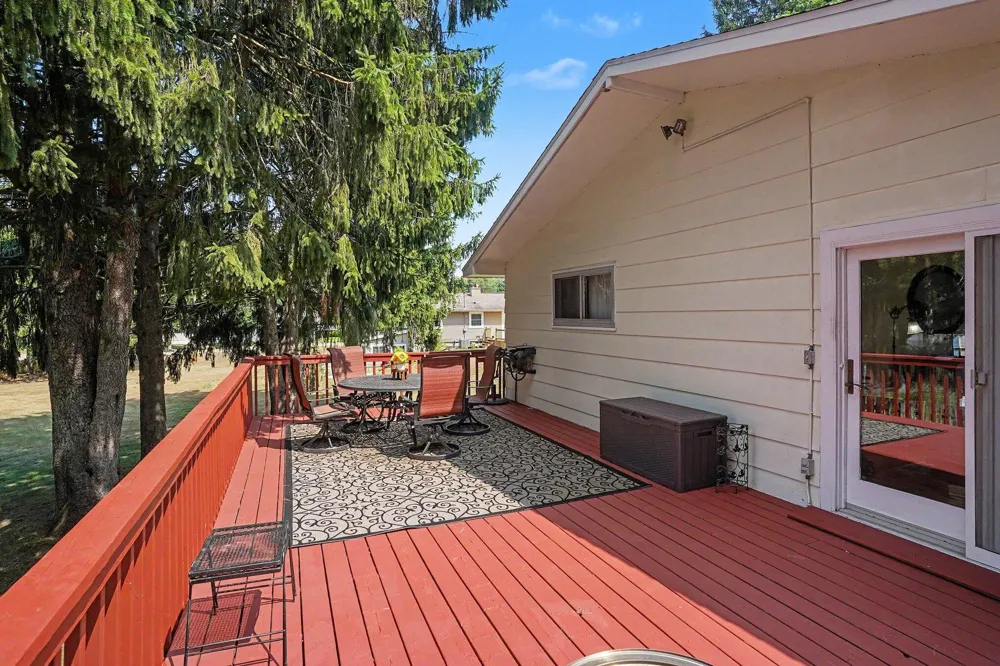 15332 Kevin Grand Haven, MI 49417
