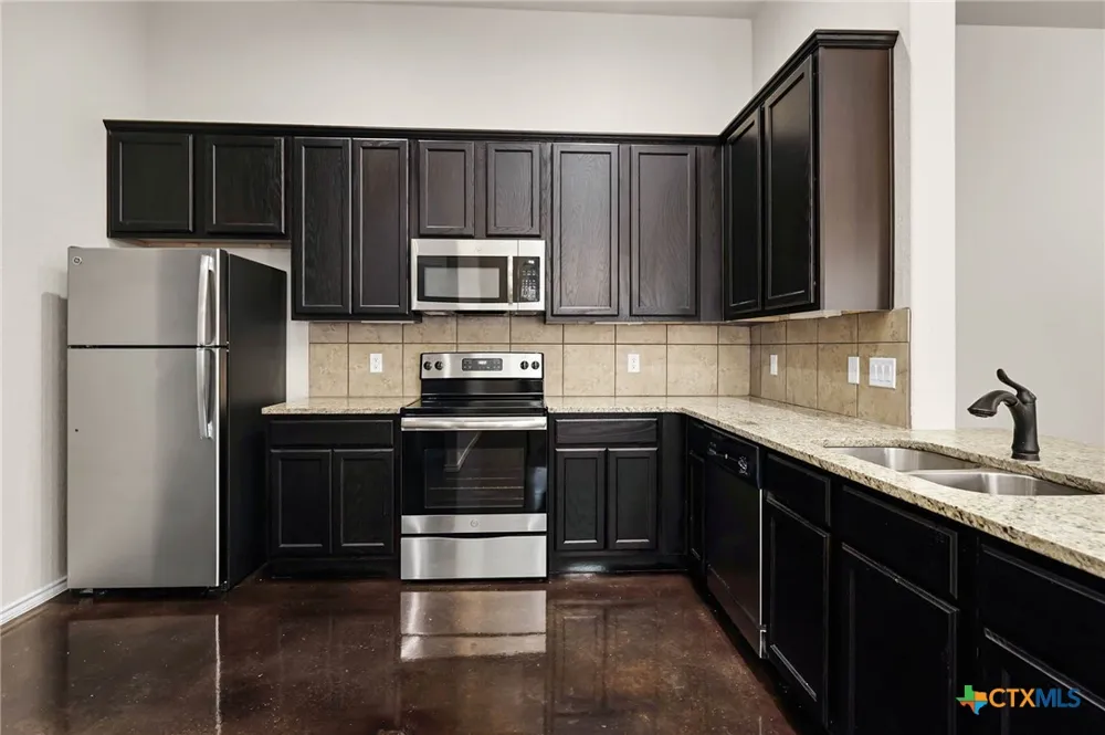 310 Emma Drive New Braunfels, TX 78130