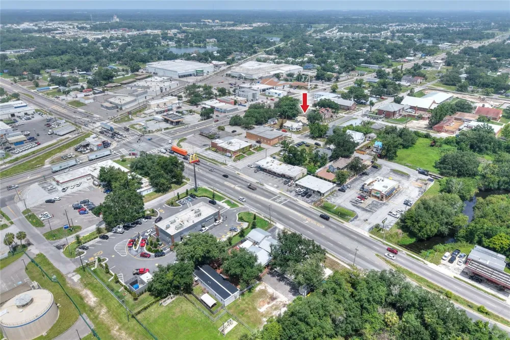 204 NE 1ST AVENUE Mulberry, FL 33860