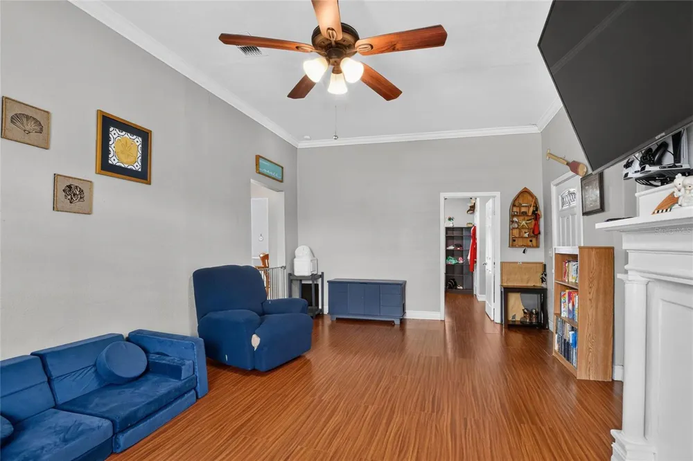204 NE 1ST AVENUE Mulberry, FL 33860