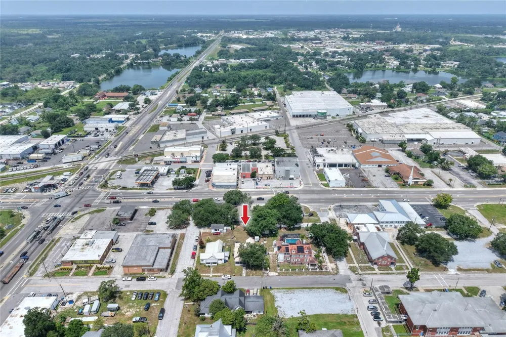 204 NE 1ST AVENUE Mulberry, FL 33860