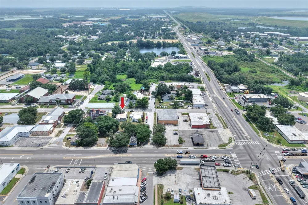 204 NE 1ST AVENUE Mulberry, FL 33860