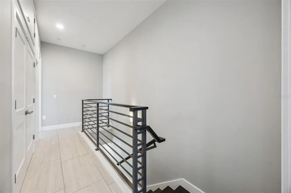 484 W PLANT STREET Winter Garden, FL 34787