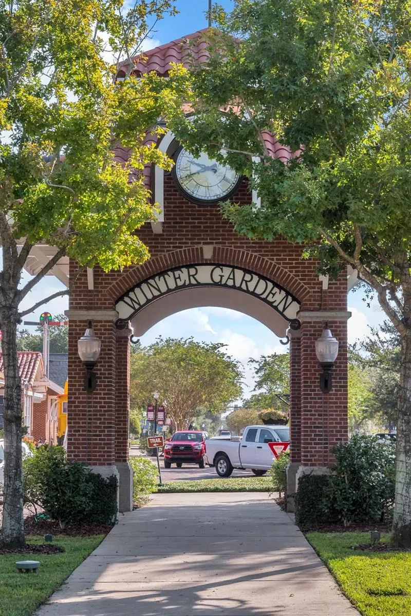 484 W PLANT STREET Winter Garden, FL 34787