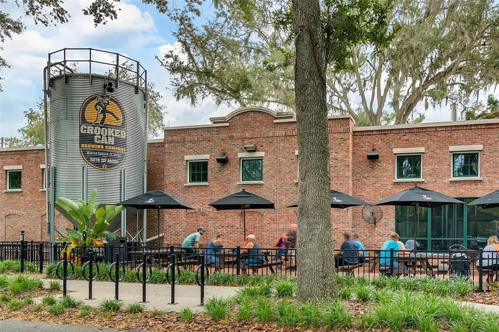 484 W PLANT STREET Winter Garden, FL 34787