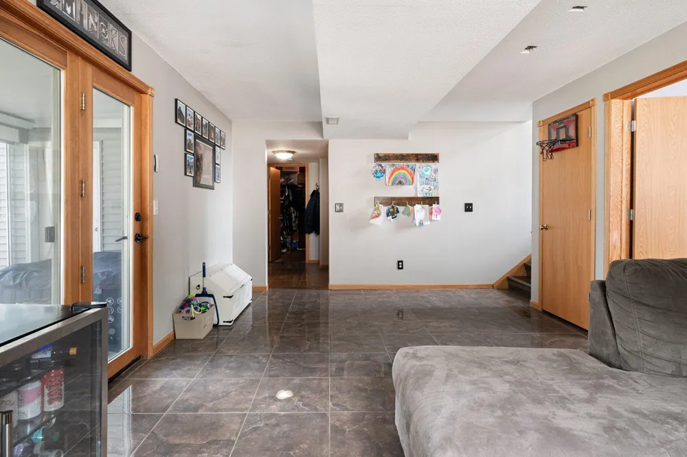 306 Haralson Lane La Crescent, MN 55947