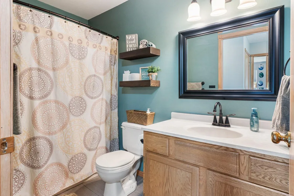 306 Haralson Lane La Crescent, MN 55947