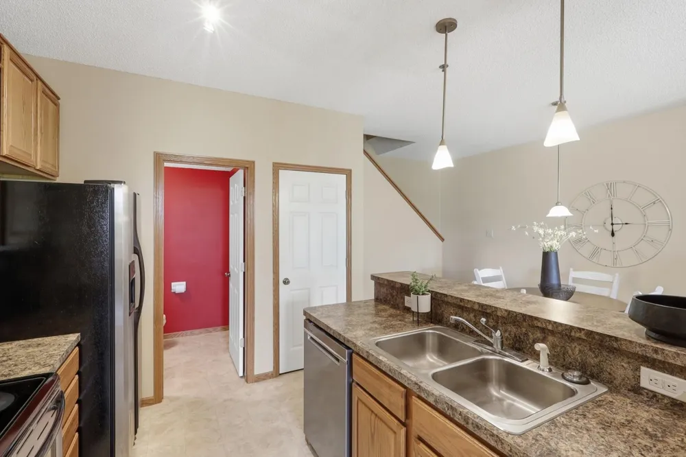 2300 Lower Afton Road E #316 Maplewood, MN 55119