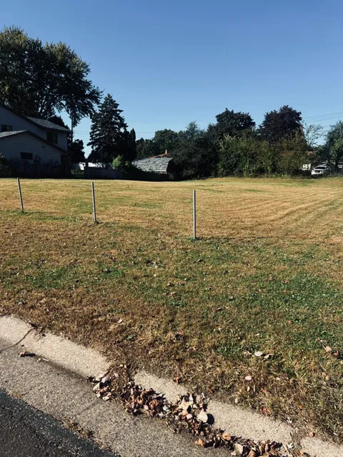 3XX Belmont Lane E
