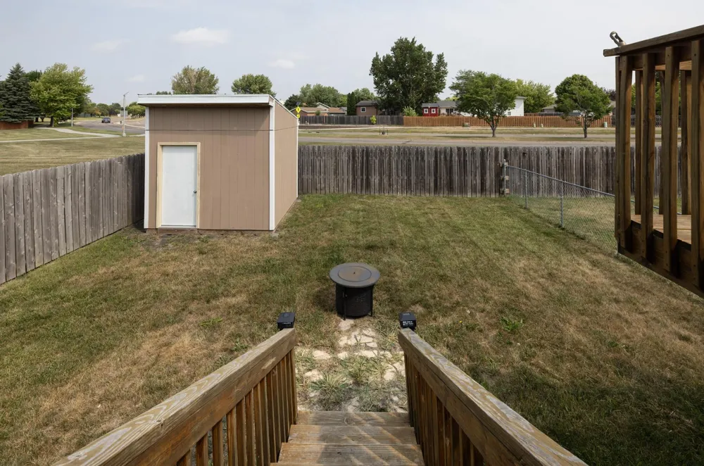 2524 31st Avenue S Moorhead, MN 56560
