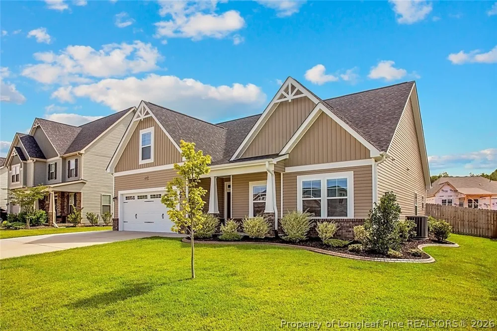 620 Stonebriar Avenue Raeford, NC 28376