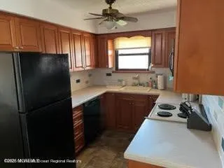 88 Wharfside Drive Monmouth Beach, NJ 07750
