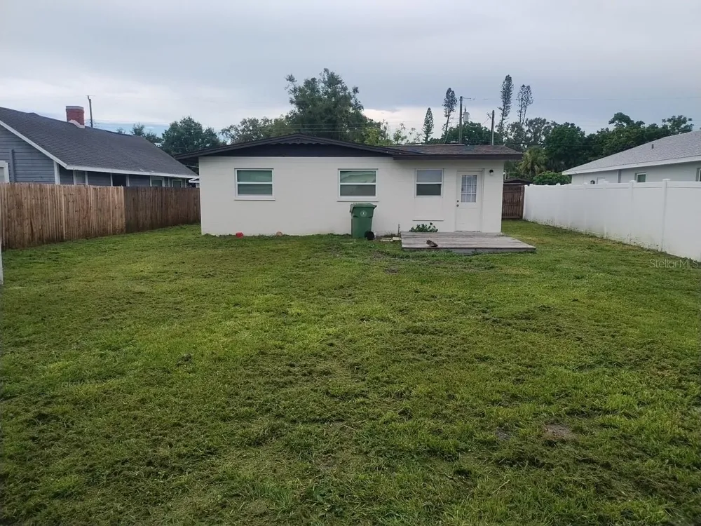 2217 20TH AVENUE W Bradenton, FL 34205