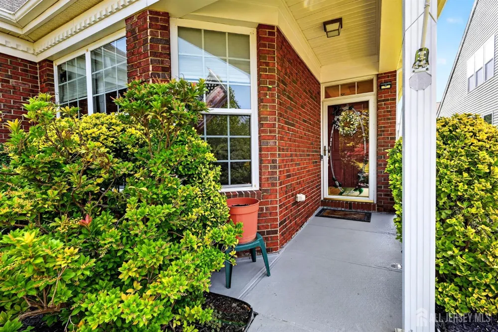 53 Prusakowski Boulevard Parlin, NJ 08859