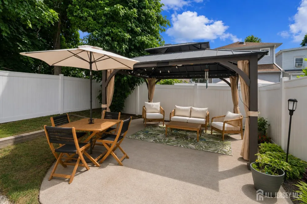 10 Arcadia Place Union, NJ 07088