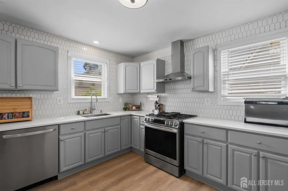 10 Arcadia Place Union, NJ 07088