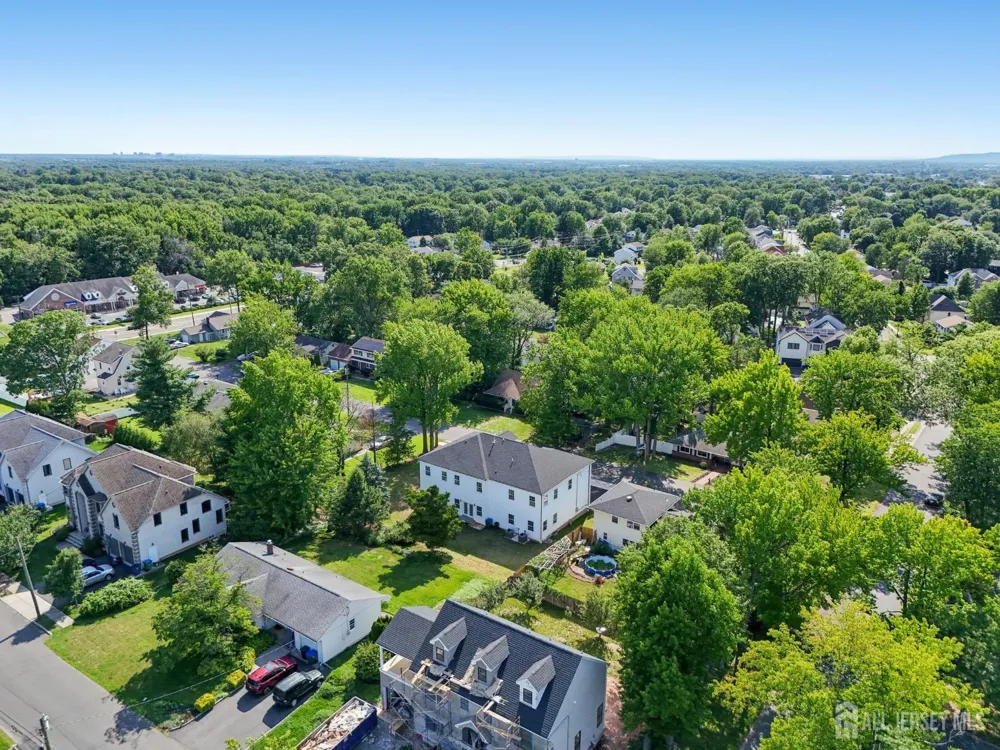 20 Milton Avenue Edison, NJ 08820