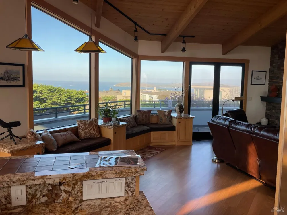 20689 Mockingbird Road Bodega Bay, CA 94923