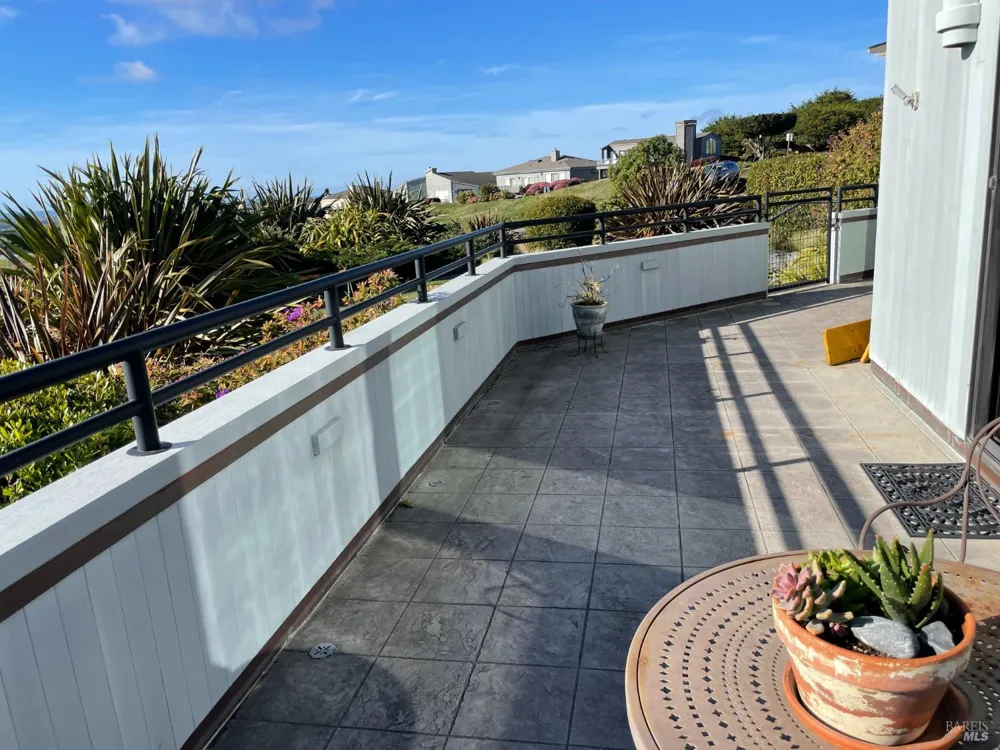 20689 Mockingbird Road Bodega Bay, CA 94923